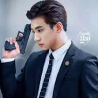 เอ(ลูกน้องคนสนิทพระเอก+เลขา)
