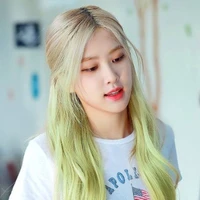LALISA RODRIGUEZ/LISA ( FL BESTIE )