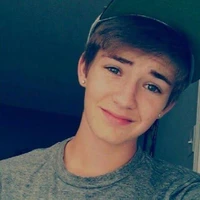 Sebastian Falcón (Her de A y A)