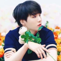 Suga💜
