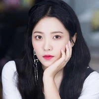 Yeri Aditama (Sekretaris Pribadi)