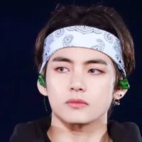 Kim Taehyung/V