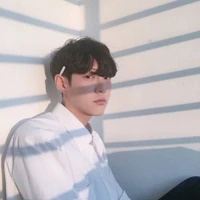 เอก(เพื่อนพระเอก+สายลับ)