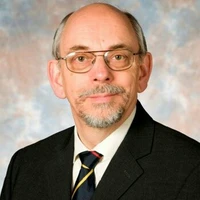 Profesor Rio (Dosen Pengajar)