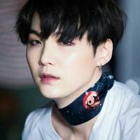 MIN YOONGI (suga)