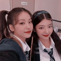 duo twins