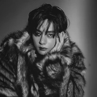 Kim Taehyung (V)