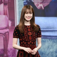 นาฟ(เพื่อนนางเอก)