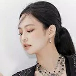 JENNIE
