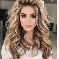 Charlotte Martin (Ishaan Sis)