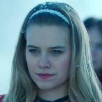 Polly Cooper (18)