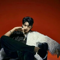 เเดเนียล/(พระเอก)