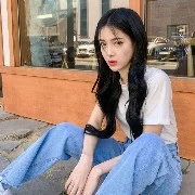 พลอย(คนใช้นางเอก)