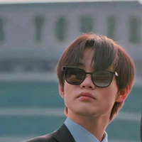 Zhong chenle/abang angkat