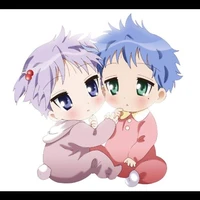 Mari y Saku gemelos