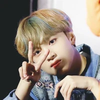 author yang kenthang ( pacar nya echan )