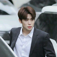 Jung Jaehyun[sekertaris]