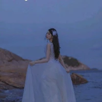 คาร่า วีเรส(เพื่อนนางเอก)