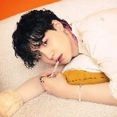 SUGA🐱