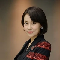 Rena manoban<Grandma>
