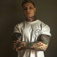 Vernon (lúcifer 😈)