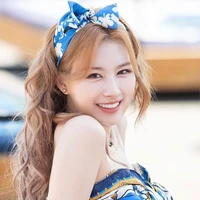 รีอา(นางร้ายในนิยาย+นางเอก)