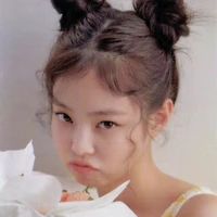 JENNIE