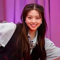 Leona Xin Yuan