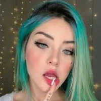 nicole