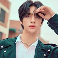 JUNG HYUNJIN (adik jaehyun)