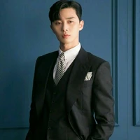 Park Seo Jun (papa Mina)