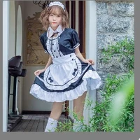 Nini[sirvienta de Sofía]