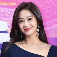 Kim Jia h(nyonya kim)