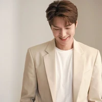 Mr kim💛