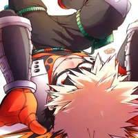 loud blonde polmarien