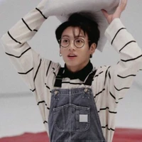 Jungkook/kookie