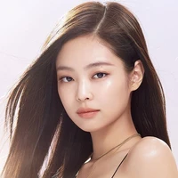 Kim Jennie / Tae