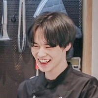 Zhong Chenle[Lele]