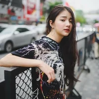 พราวมุก(นางเอก)