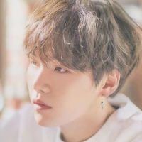 YOONGI