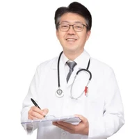 Doctor- Lee.