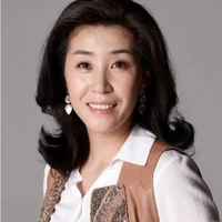 Mrs.Min Ema (Suga