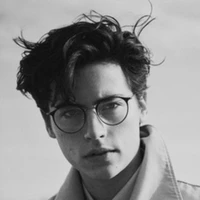 Chris (Elijah right hand man)