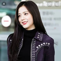 KIM JISOO /JIJI