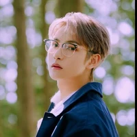 🐺[]NyKimRenjun[]🐺
