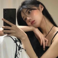 y/n the hottest🧎🏻‍♀️