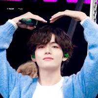 Kim Taehyung,26 y old male