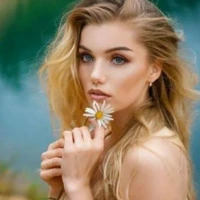 Evie Stoll