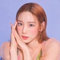 Nindy Cessa Fredly (Mami)