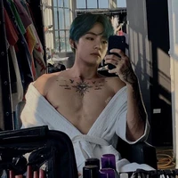 V/ Taehyung
